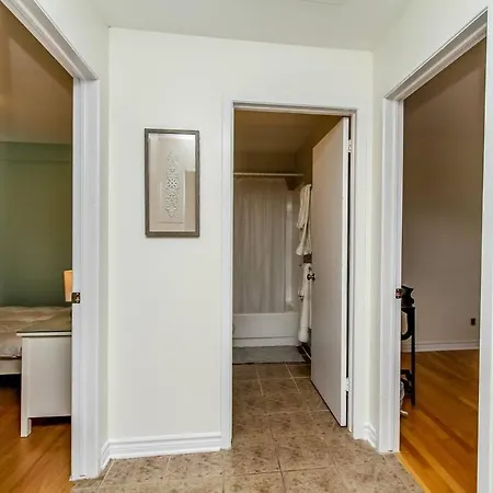 Apartment Perfect Location & Luxury 2 Bed Parking Wifi