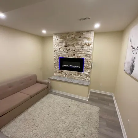 Beautiful Unit In Nepean Ottawa
