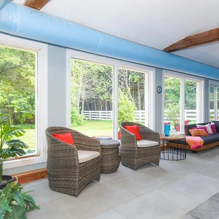 Ashton Retreat - Indoor Pool - Sauna Villa