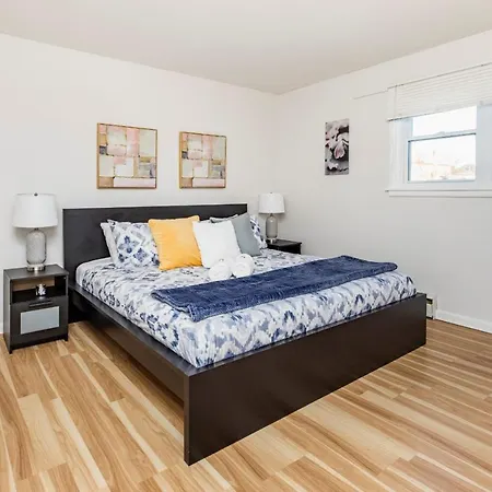 Modern 2br - Unit - Vanier *