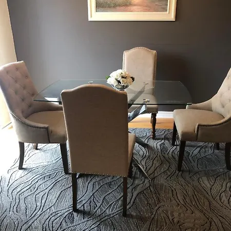 4 Plus 1 Bedrooms Townhouse In Avalon Orleans