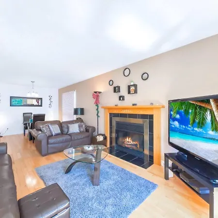 Spacious Family Close To Downtown With King Bed Num1 Holiday home *