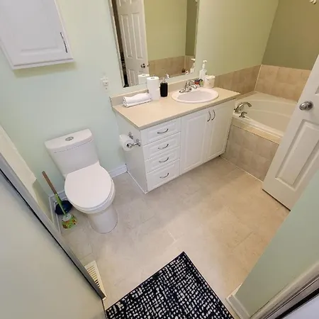 4 Plus 1 Bedrooms Townhouse In Avalon Orleans * Ottawa