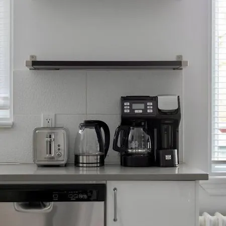 Apartment Executive 3Br With Ac Monthly Stays East Ottawa *