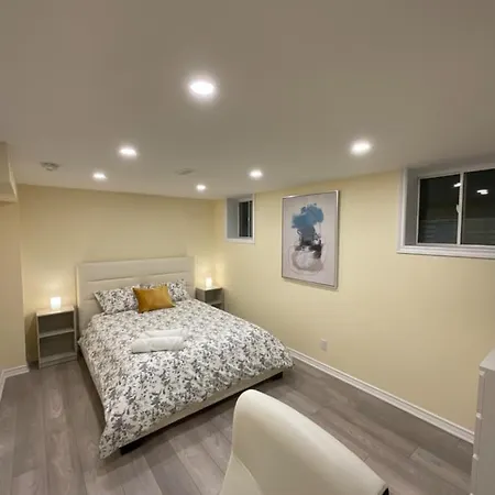 Beautiful Unit In Nepean 4* Ottawa
