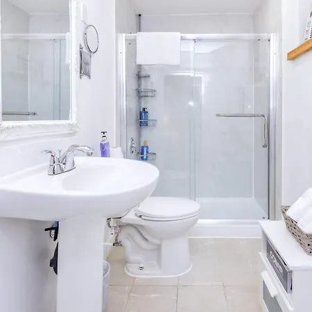 Modern 1br - Mid-chinatown * Ottawa