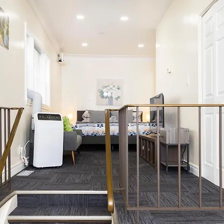 Modern 1br Apt - King Bed - Mid Chinatown Apartment *