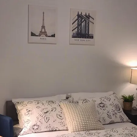 Good Fortune Residence, Homestay Ottawa