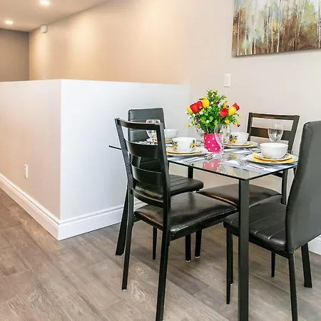 Steps To The University - Cozy 2br * Ottawa
