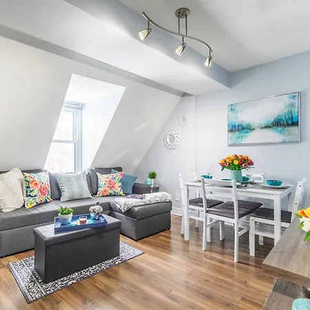 Apartment 1br Pet-friendly In Little Italy With Patio Ottawa