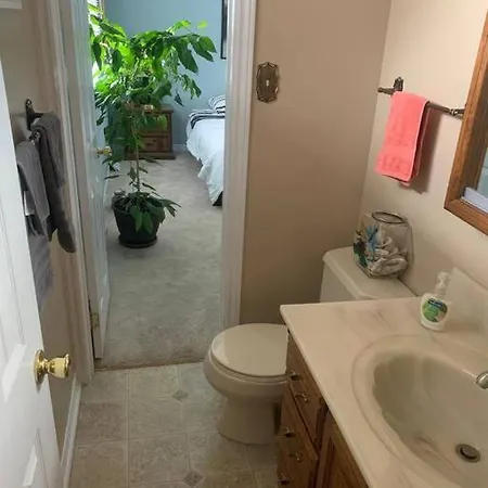 Villa Cheerful 3-bedroom Bungalow With Indoor Fireplace