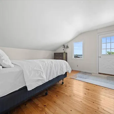 4 Season Private House 30 Min From Ottawa