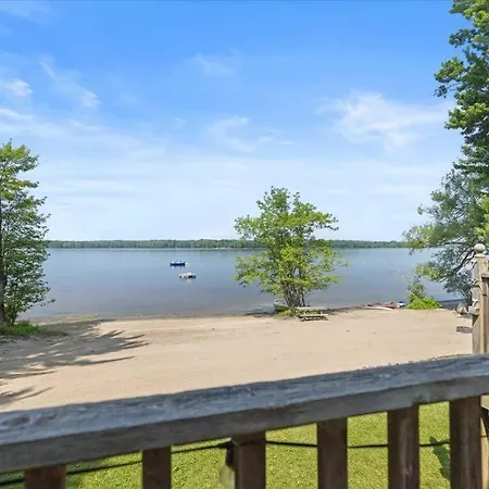 4 Season Private House 30 Min From Ottawa