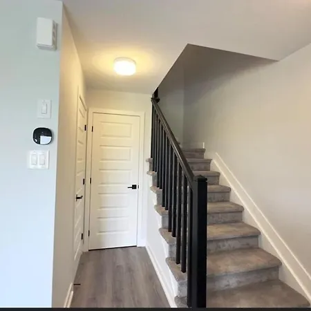 Townhouse Homestay Ottawa
