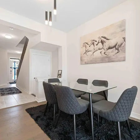 New Modern House In Prime Location Holiday home *