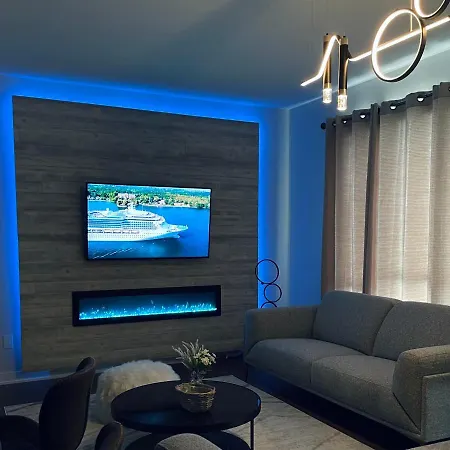 New Modern House In Prime Location Ottawa