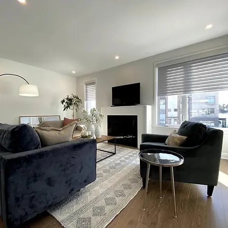 Apartment Luxury 3 Bedrooms Semi-detached In Downtown Ottawa