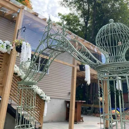 Villa Cozy & Porches For Intimate Weddings Reunions