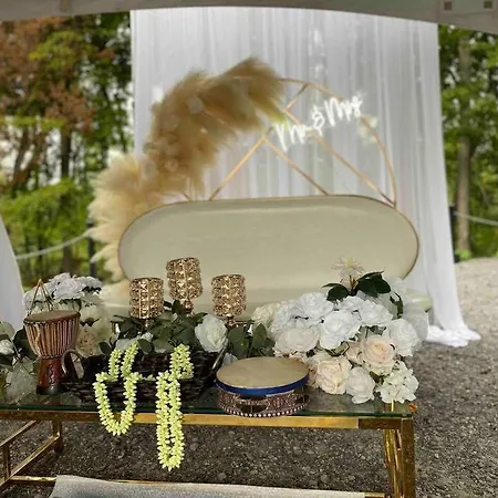 Cozy & Porches For Intimate Weddings Reunions