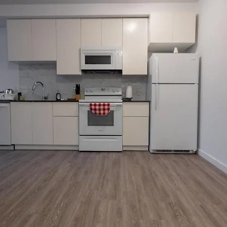 Modern Gateway 1 Bedroom Ottawa