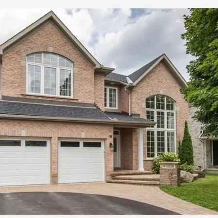 Golf Viwe House * Ottawa