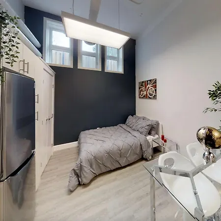 Bed & Breakfast Private Bachelor In Sandy Hill Ottawa