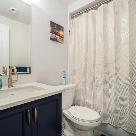 Fully Furnished 4 Bedroom House In