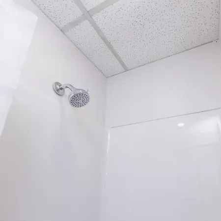 Studio W King Bed - Close To Chinatown * Ottawa