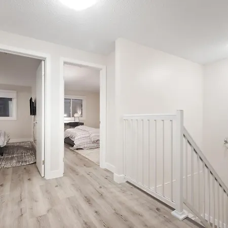 14 Minutes From Downtown, Brand New In Ottawa