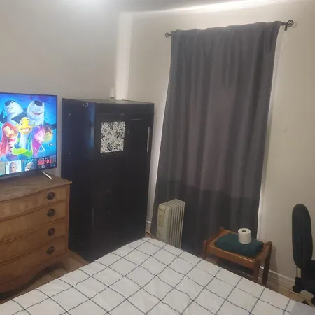 110 Cartier Street Homestay
