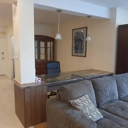 Apartment Queen Guest