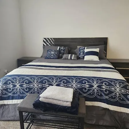 Amazing 5 Bed For 10 Guests Villa *