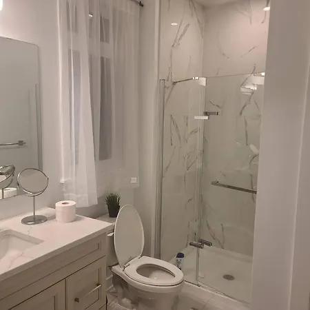 Amazing 5 Bed For 10 Guests Villa