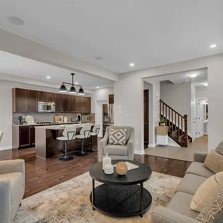 Villa Luxurious And Beautiful,