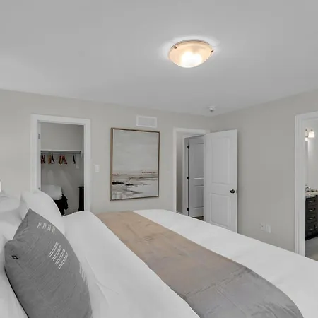 Villa Luxurious And Beautiful,