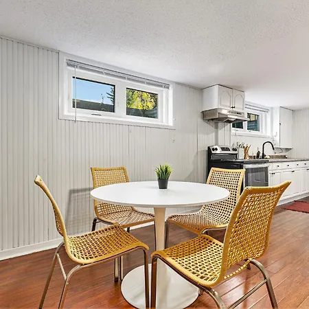 House In Orleans Apartment *