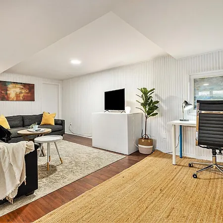 House In Orleans Apartment