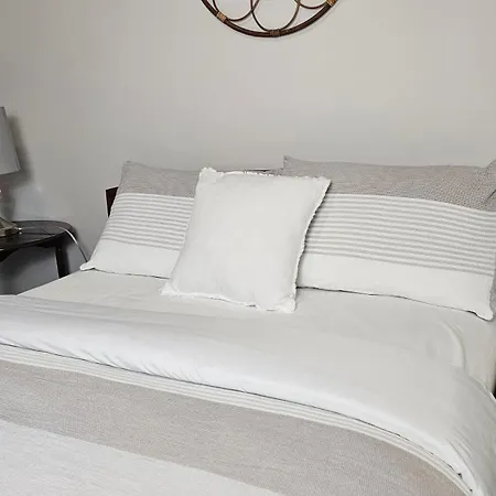 Rb Homes - Peaceful Neighbourhood *