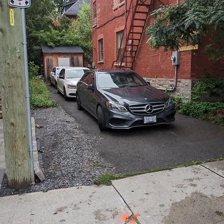 110 Cartier Street Ottawa