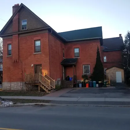 110 Cartier Street