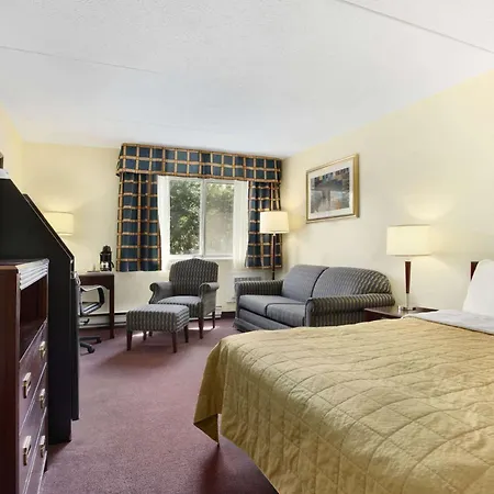 Travelodge By Wyndham East 3* Ottawa