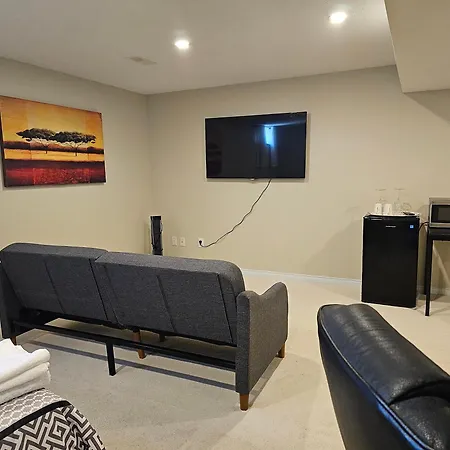 Mannys Place Homestay Ottawa
