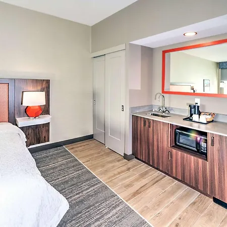 Hotel Hampton By Hilton