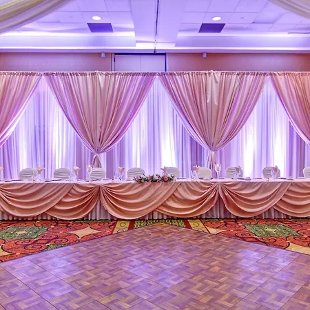 Hilton Garden Airport Hotel