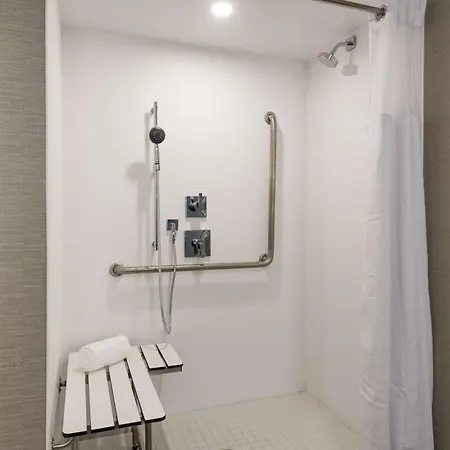Homewood By Hilton Downtown Hotel 3*