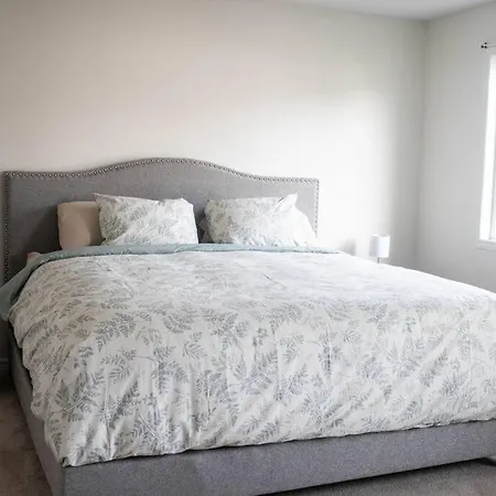 Apartment Beautiful 5 Minutes From Airport