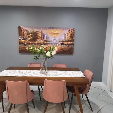 Beautiful House Homestay Ottawa