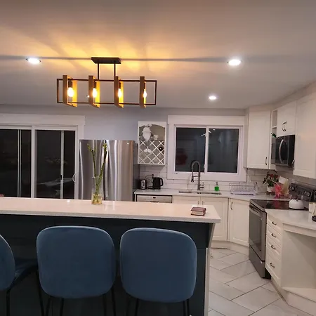 Big Bedroom Homestay *