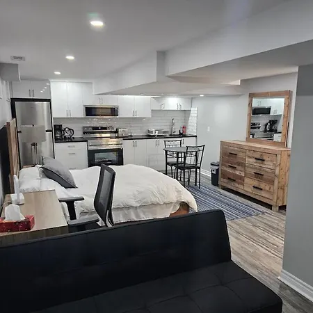 Apartment Private In The Heart Of Ottawa