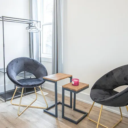 Private Unit In The Heart Of Ottawa, 3 Minutes To Downtown * Ottawa